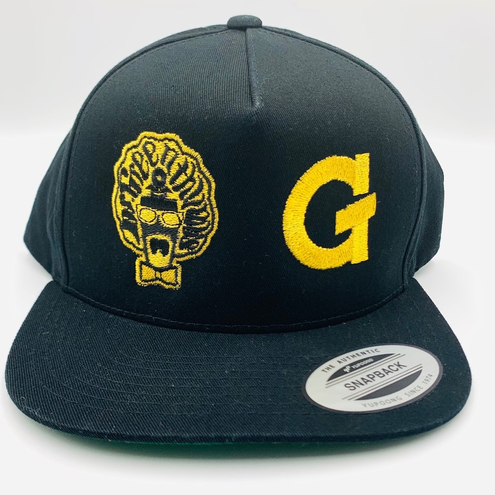 Yupoong Dr. Greenthumb “G” collaboration logo urban black gold SnapBack cap/hat
